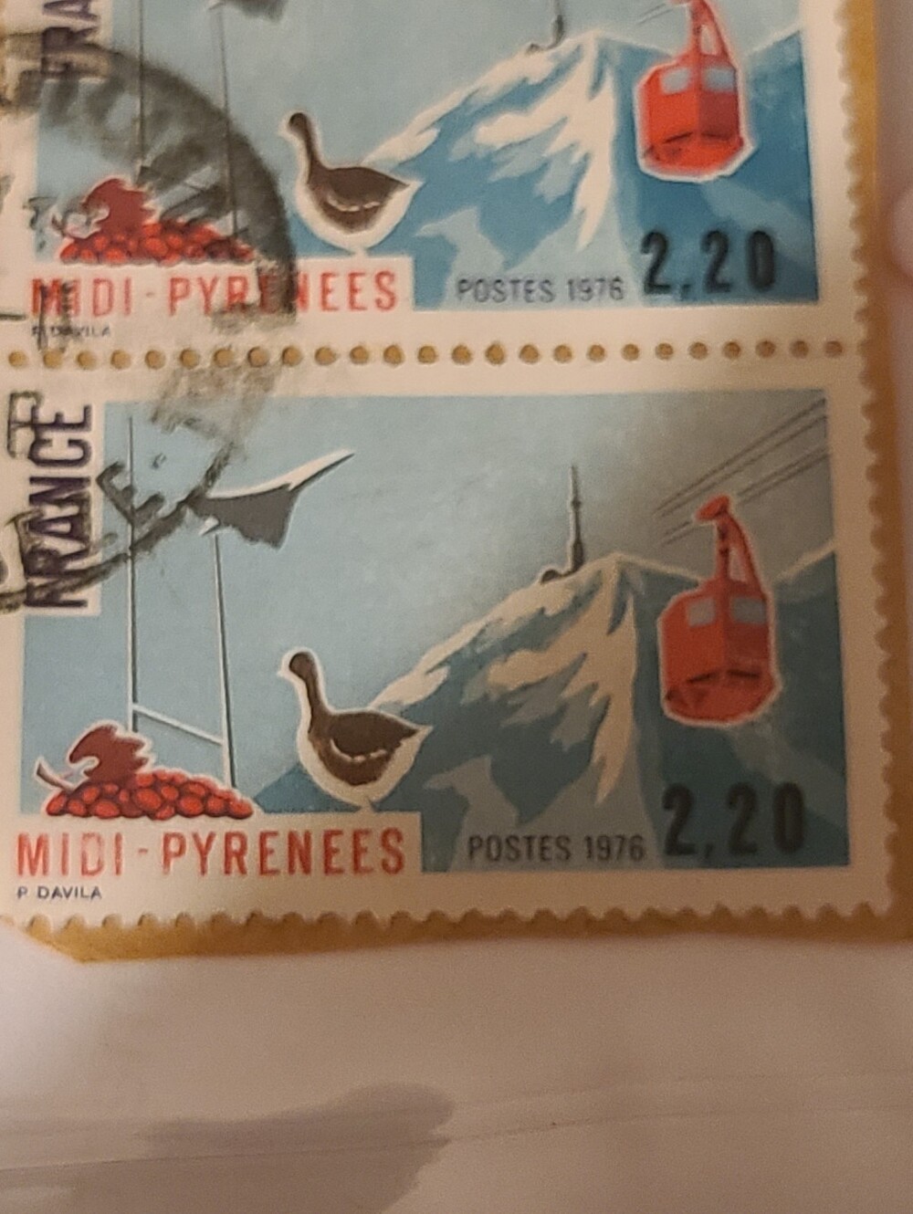 Midi-Pyrenees Bird Stamp Decorative Collectible - Blue & Red
